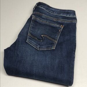 LIKE NEW SILVER SUKI SKINNY JEANS 33x31 ⭐️